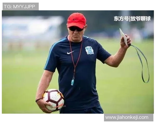 足球教练工资揭秘:不同级别教练的薪资差异与行业现状分析 足球教练工资揭秘:不同级别教练的薪资差异与行业现状分析